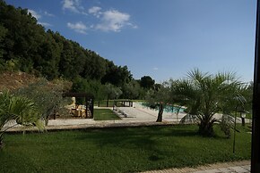 Elegant Apartment Only 1 Hour From Rome