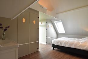 Spacious Holiday Home in the Beemster Near a Windmill