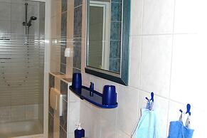 Roomy Apartment in Lichtenhain With Pond