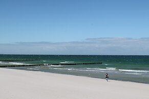 Ruhiges Ferienhaus mit Garten in Zingst