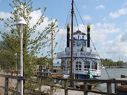 Ruhiges Ferienhaus mit Garten in Zingst