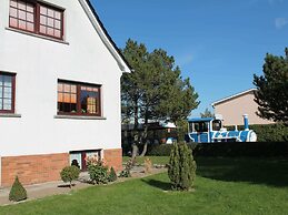 Charming Apartment in Kuhlungsborn With Parking