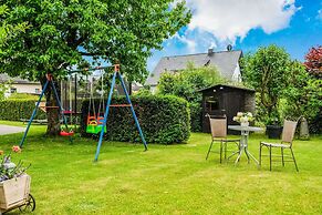 Luxurious Apartment in Medebach Near Public Pool