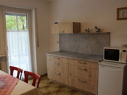 Welcoming Chalet Near Forest in Rohrnbach