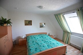 Snug Apartment in Kropelin Germany