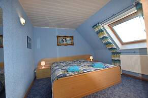 Snug Apartment in Kropelin Germany