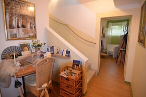 Quaint Apartment in Zeil am Main With Terrace