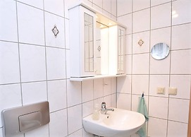 Stylish Apartment in Sohl With Terrace