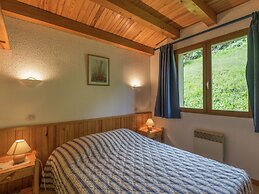 Chalet in Lovely, Rich Forest Setting With a Beautiful View
