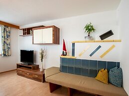 Large Holiday Apartment With Large Balcony in Kappl