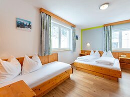 Large Holiday Apartment With Large Balcony in Kappl