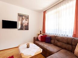 Comfortable Apartment in Mayrhofen With Garden