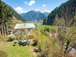 Comfortable Apartment in Mayrhofen With Garden