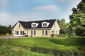 Luxurious Villa in Schoorl With Garden