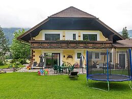 Spacious Apartment in Katschberg