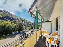 Modern Apartment in Schwalefeld With Garden