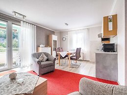 Modern Apartment in Schwalefeld With Garden