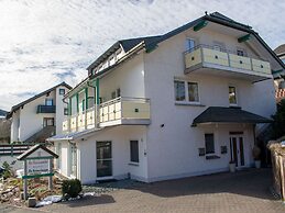 Modern Apartment in Schwalefeld With Garden