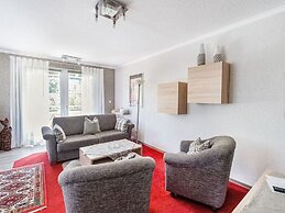 Modern Apartment in Schwalefeld With Garden