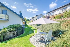 Modern Apartment in Schwalefeld With Garden