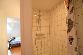Attractive Holiday Home in Gerin Near Centre