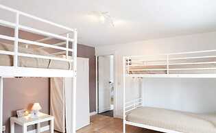 Attractive Holiday Home in Gerin Near Centre