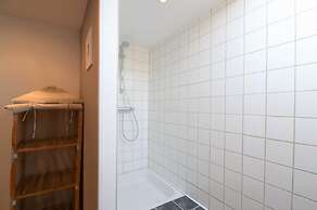 Attractive Holiday Home in Gerin Near Centre