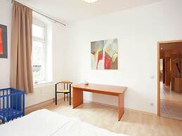 Alluring Villa in Grunhainichen-borstendorf With Garden