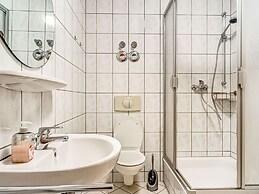 Alluring Villa in Grunhainichen-borstendorf With Garden