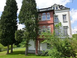 Alluring Villa in Grunhainichen-borstendorf With Garden