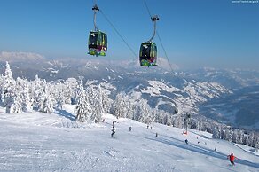 Appealing Apartment in Kleinarl With Ski-storage