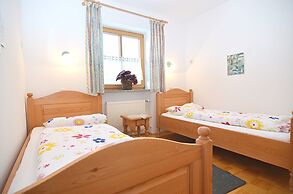 Spacious Apartment With Sauna in Schonsee