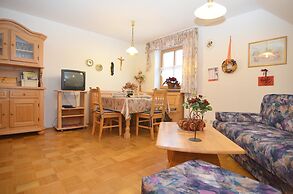 Spacious Apartment With Sauna in Schonsee