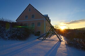 Spacious Apartment With Sauna in Schonsee