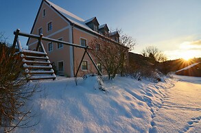 Spacious Apartment With Sauna in Schonsee