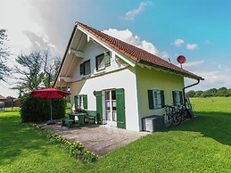 Alluring Holiday Home in Ubersee With Whirlpool