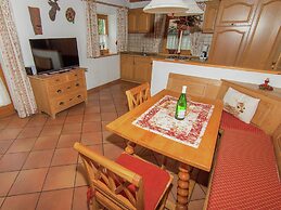 Alluring Holiday Home in Ubersee With Whirlpool