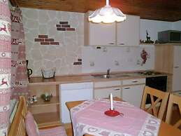Alluring Holiday Home in Ubersee With Whirlpool