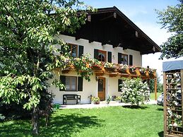 Alluring Holiday Home in Ubersee With Whirlpool
