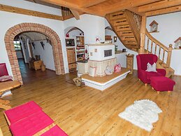 Alluring Holiday Home in Ubersee With Whirlpool