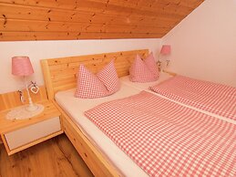 Alluring Holiday Home in Ubersee With Whirlpool
