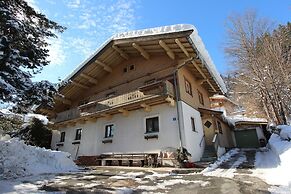 Modern Apartment in Kitzbuhel Near Ski Area