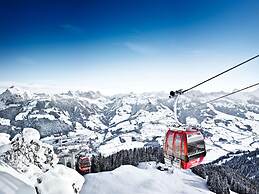 Modern Apartment in Kitzbuhel Near Ski Area