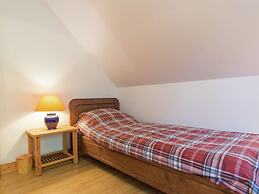 Charming Holiday Home in Montrichard With Pool