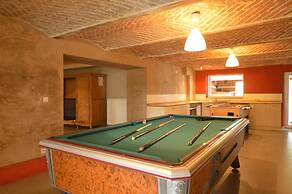 Lovely House With Much Luxury and Comfort