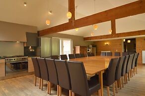 Lovely House With Much Luxury and Comfort