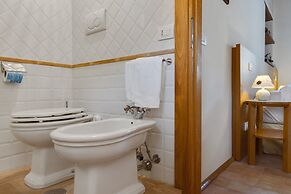 Stunning Holiday Home in Foligno With Sauna