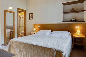 Stunning Holiday Home in Foligno With Sauna