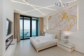 Address JBR Elegant 2BR w Beach Access