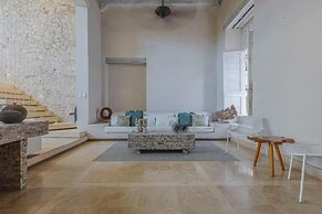Casa Charlies Can